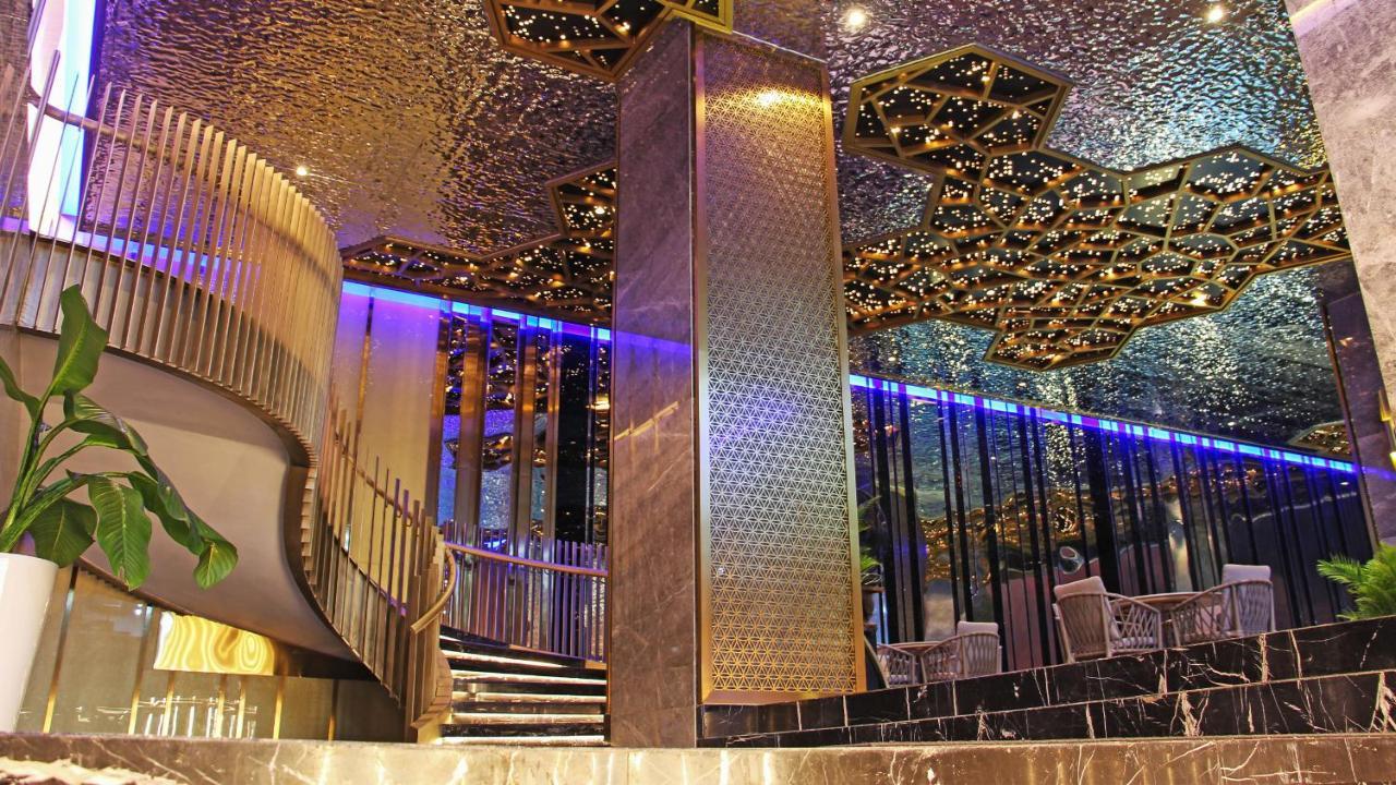 Won Majestic Cambodia โรงแรม 5*